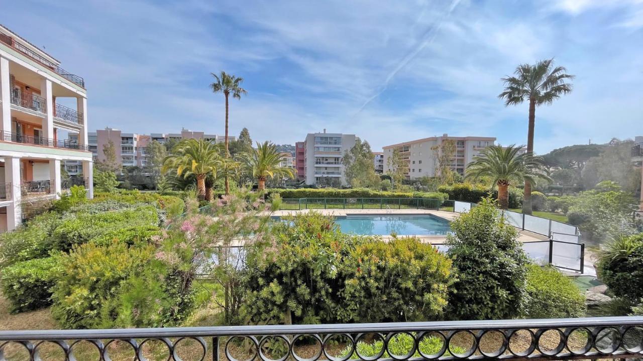 Port Marine Apartment Sainte-Maxime Exterior foto