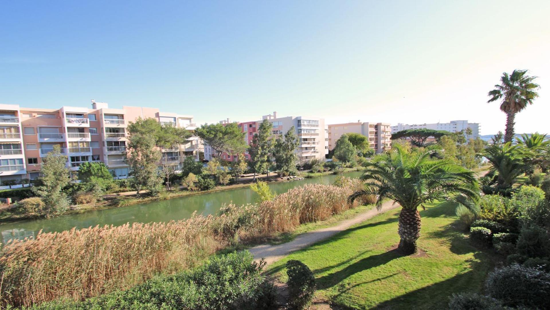 Port Marine Apartment Sainte-Maxime Exterior foto